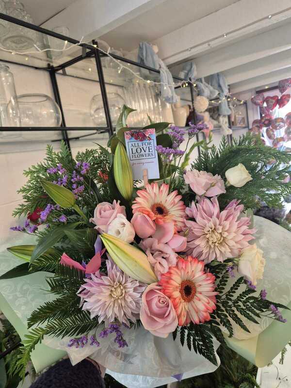 Flowers delivered to customer