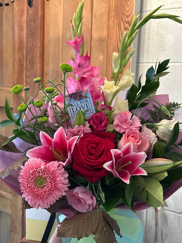 Flowers delivered to customer