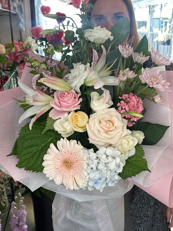 Flowers delivered to customer