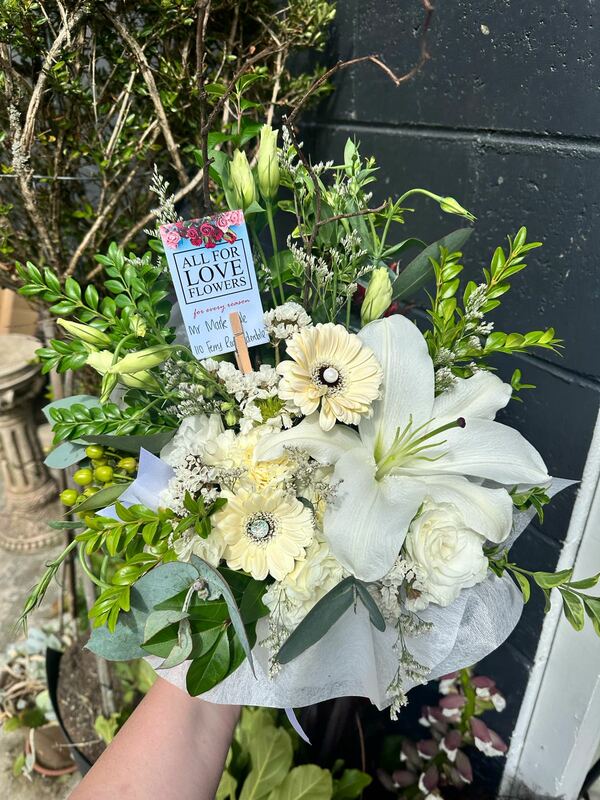 Flowers delivered to customer