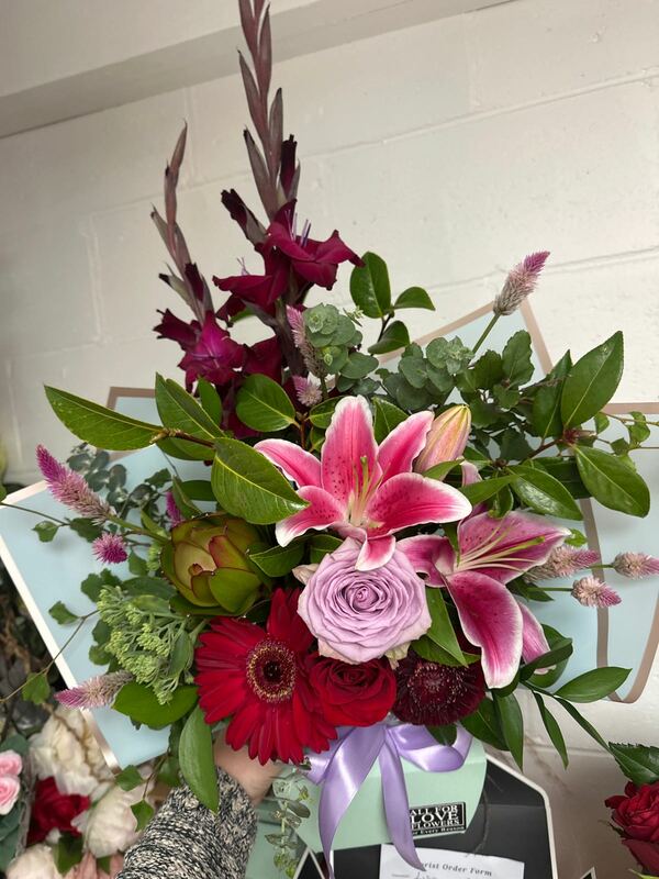Flowers delivered to customer