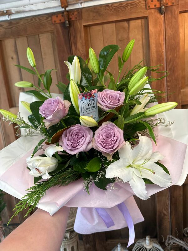 Flowers delivered to customer