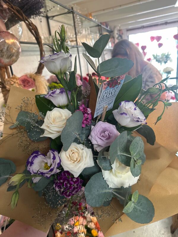 Flowers delivered to customer