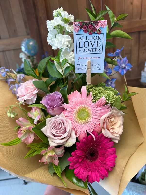 Flowers delivered to customer
