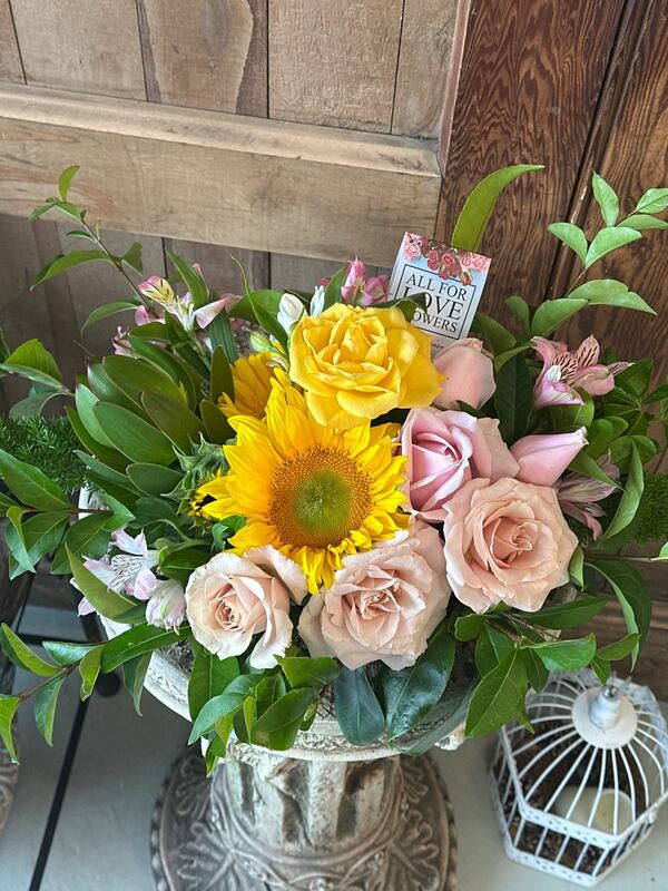 Flowers delivered to customer