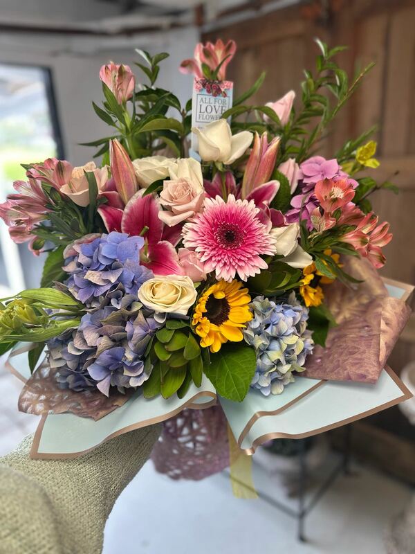 Flowers delivered to customer