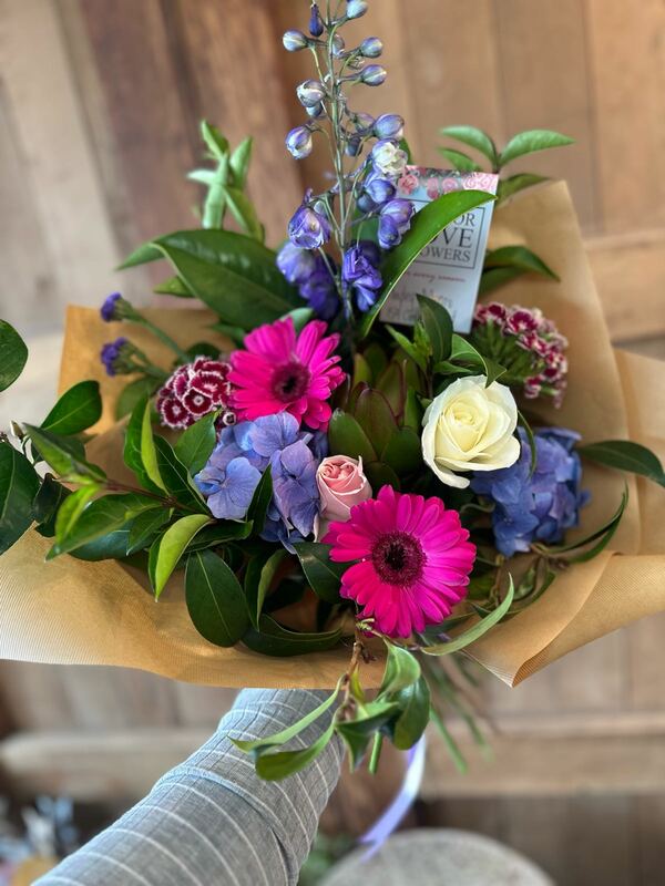 Flowers delivered to customer