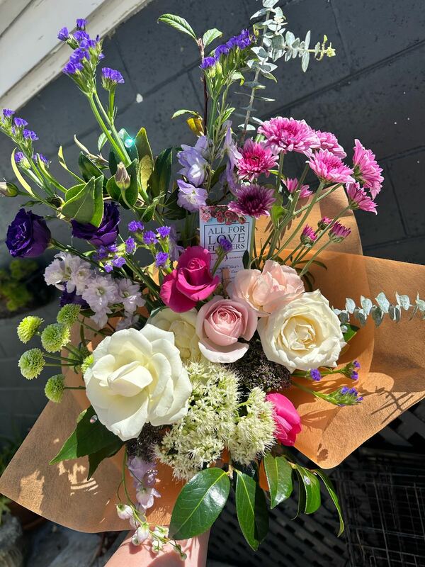Flowers delivered to customer