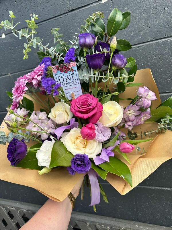Flowers delivered to customer