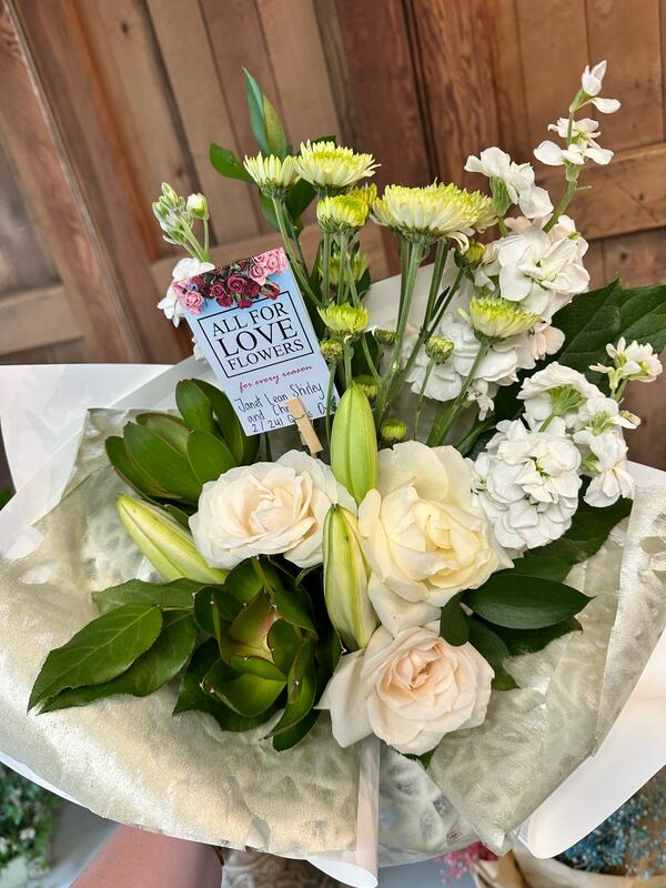 Flowers delivered to customer