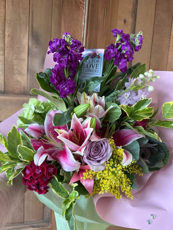 Flowers delivered to customer