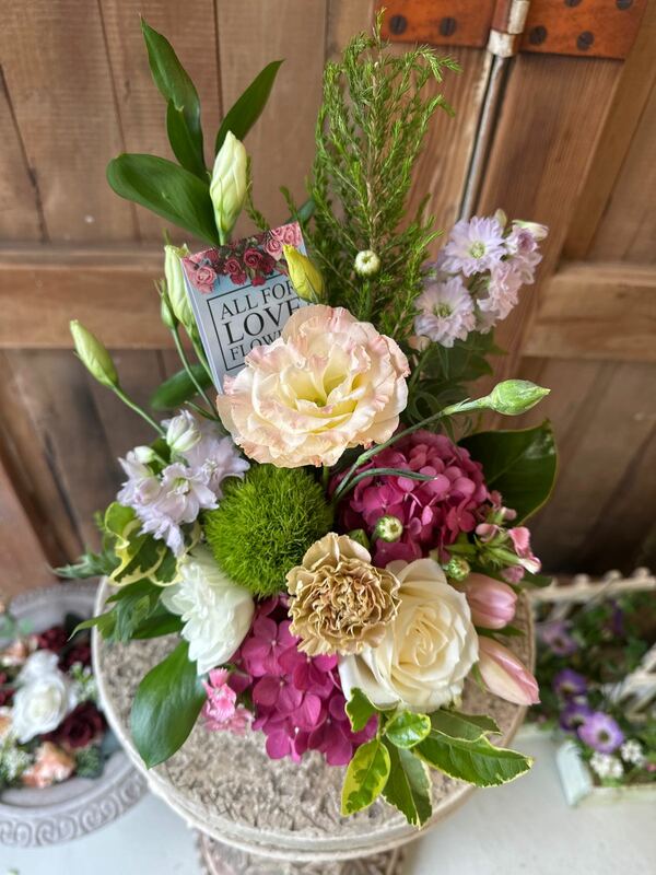 Flowers delivered to customer