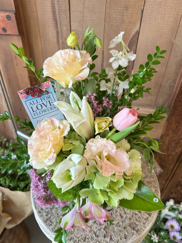 Flowers delivered to customer