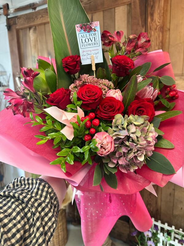 Flowers delivered to customer