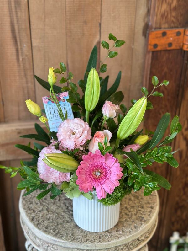 Flowers delivered to customer