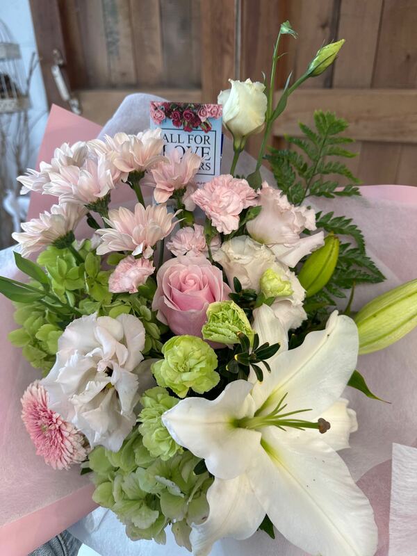Flowers delivered to customer