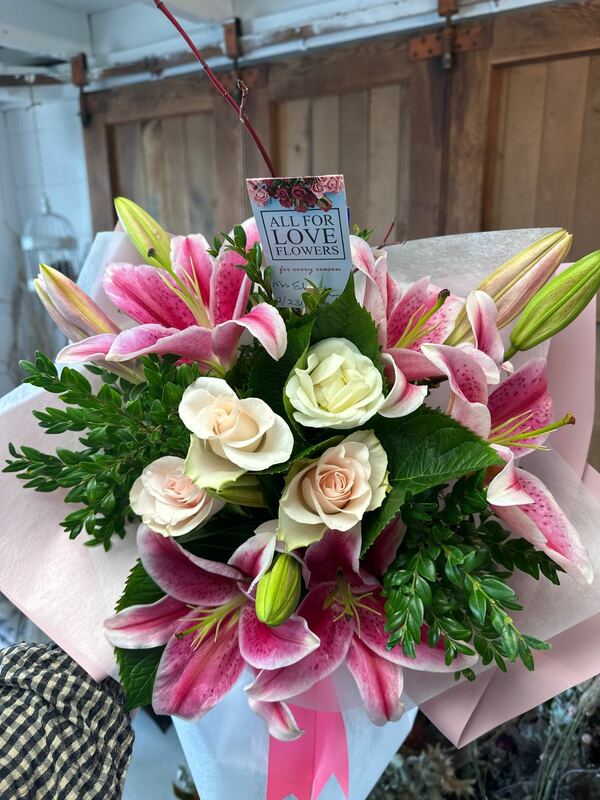 Flowers delivered to customer