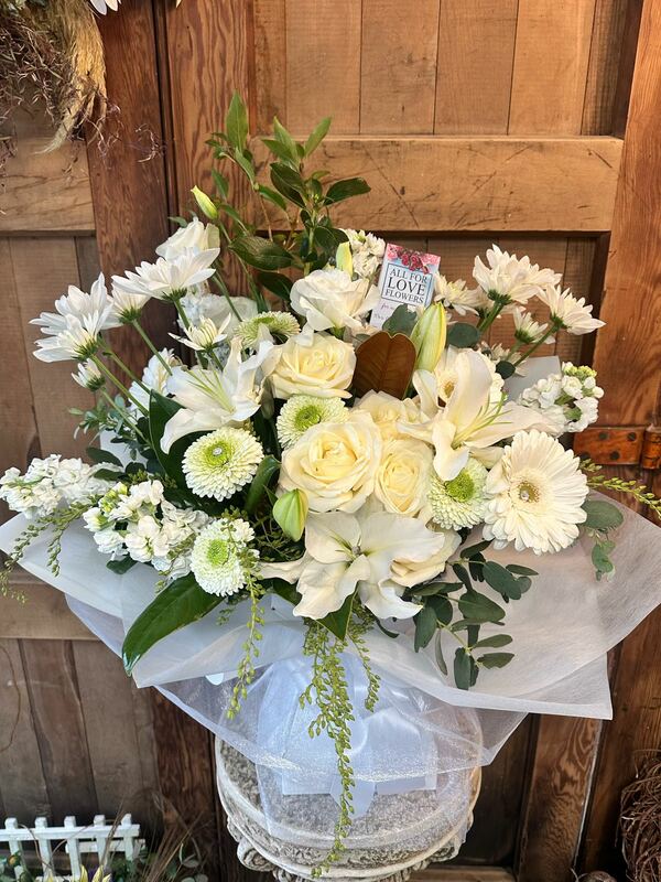 Flowers delivered to customer