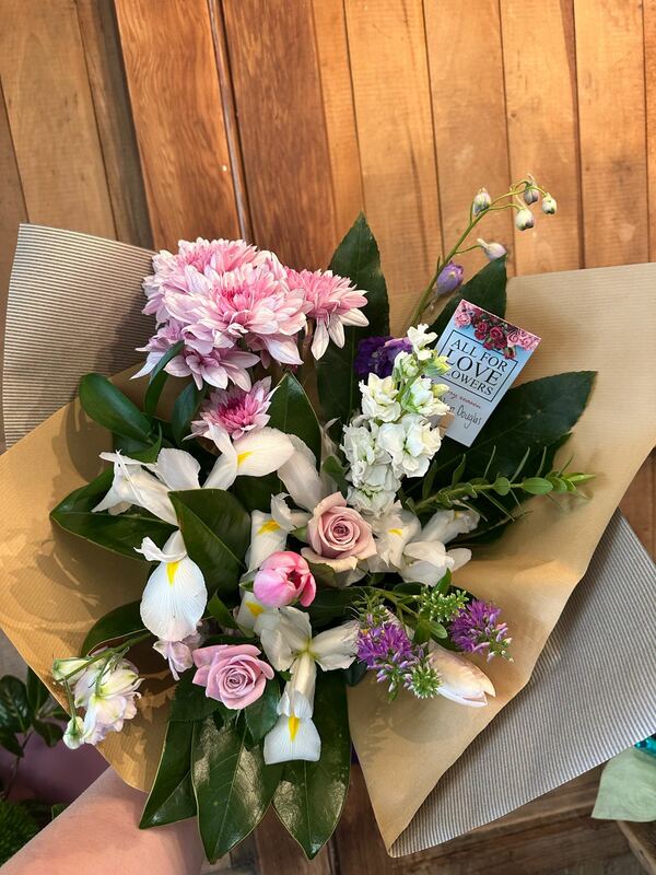 Flowers delivered to customer