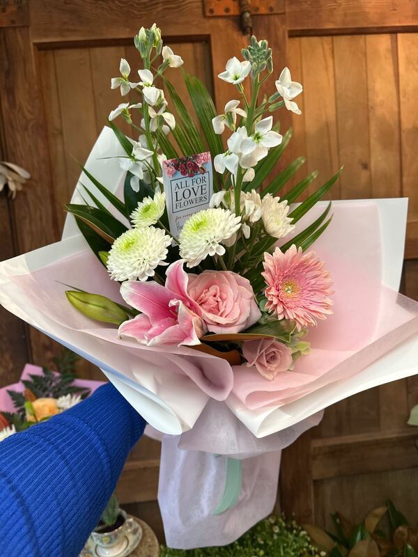 Flowers delivered to customer