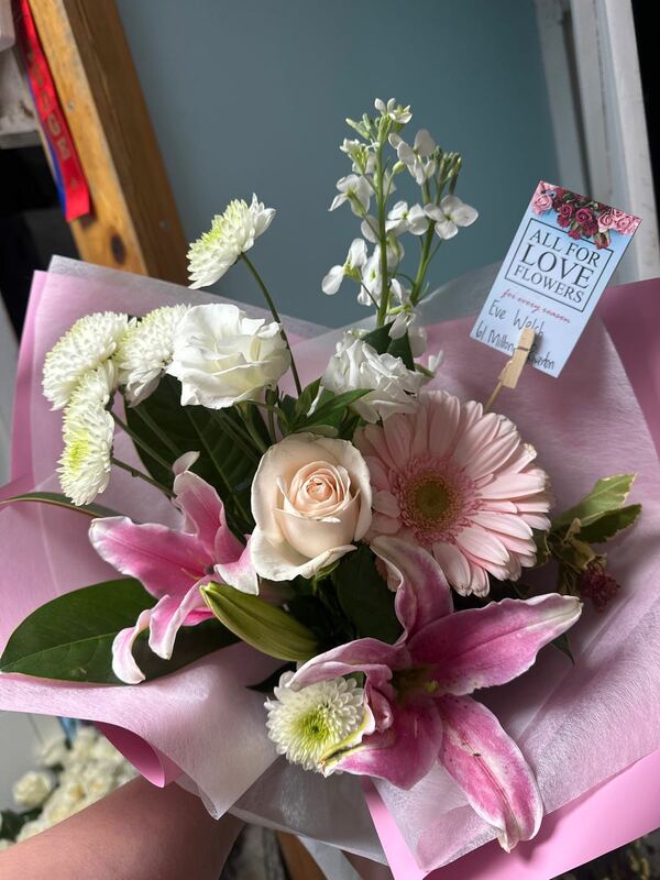 Flowers delivered to customer