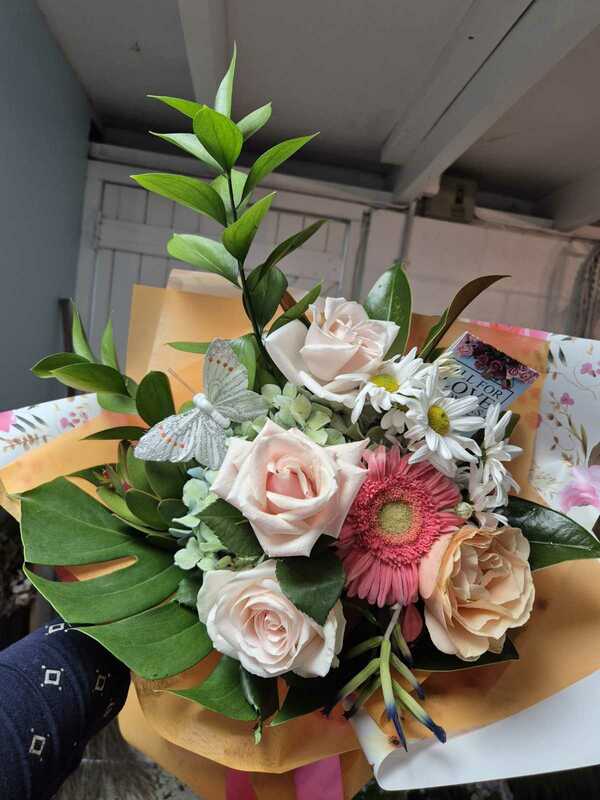 Flowers delivered to customer