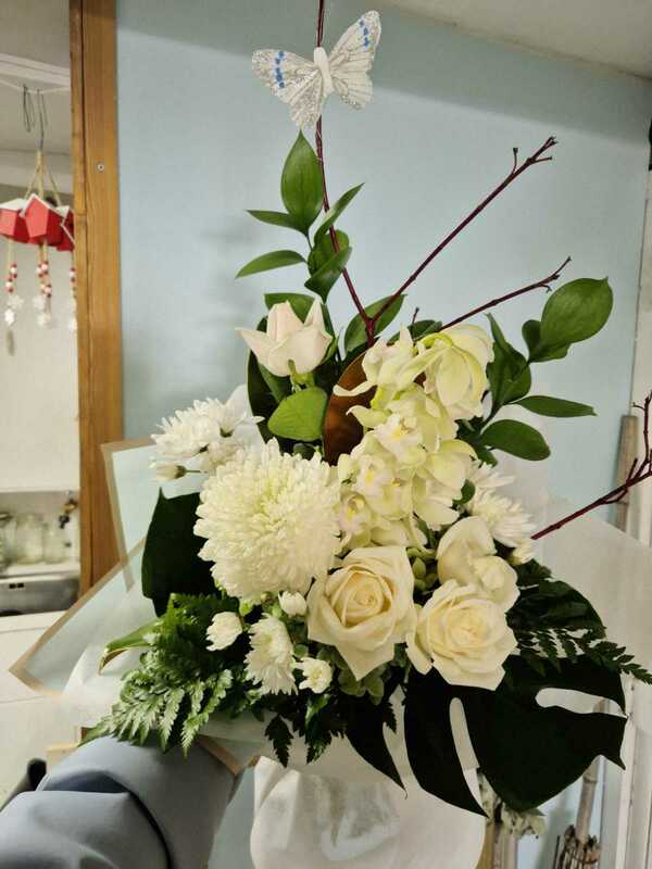 Flowers delivered to customer