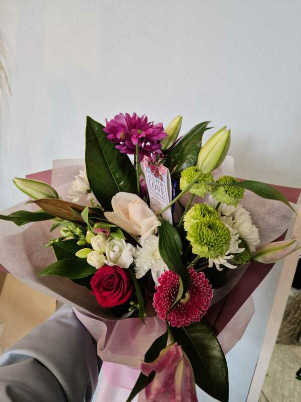 Flowers delivered to customer