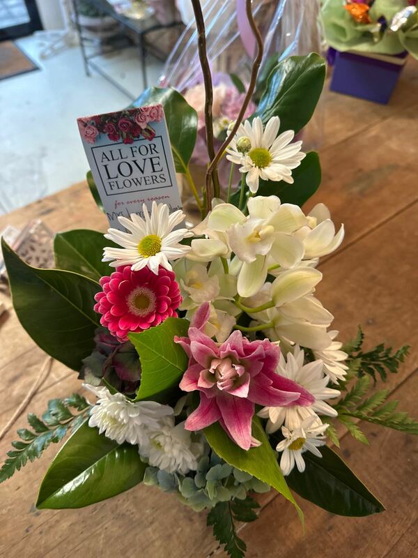 Flowers delivered to customer