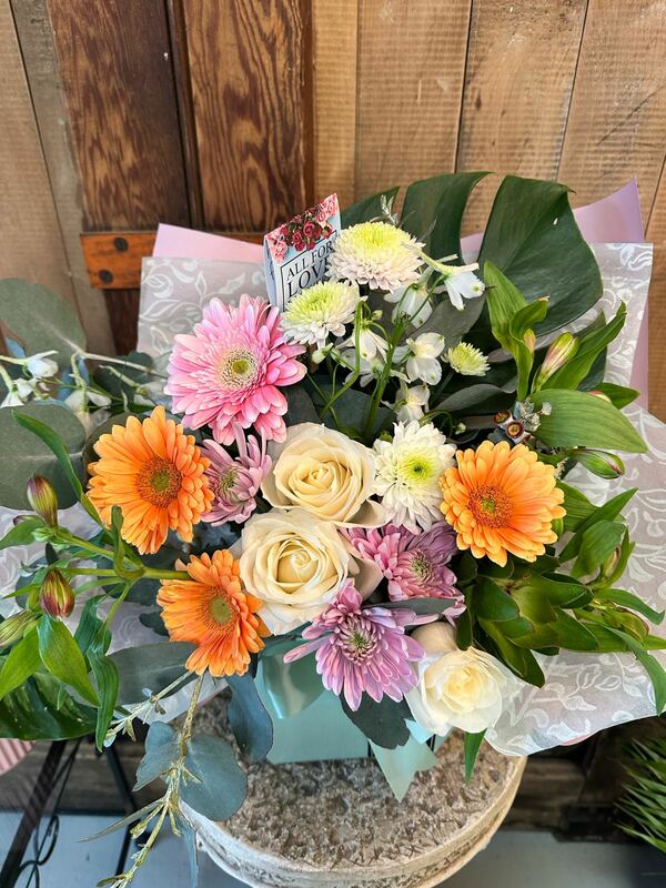 Flowers delivered to customer