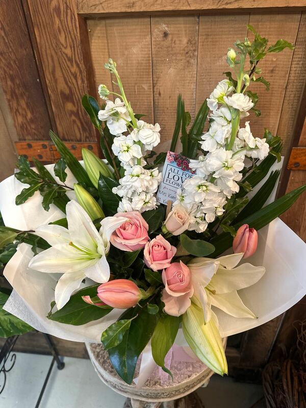 Flowers delivered to customer