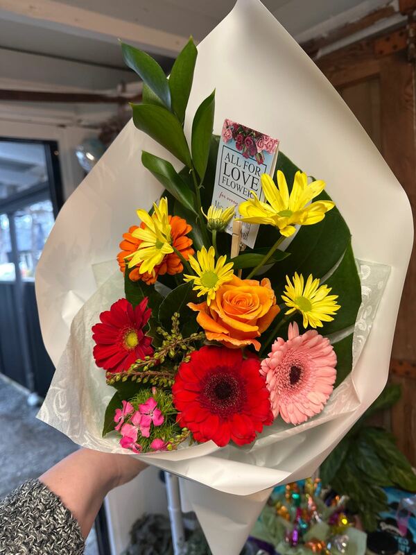Flowers delivered to customer
