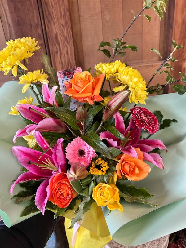 Flowers delivered to customer