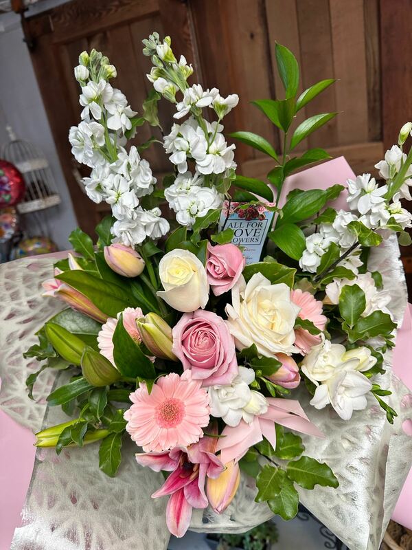 Flowers delivered to customer