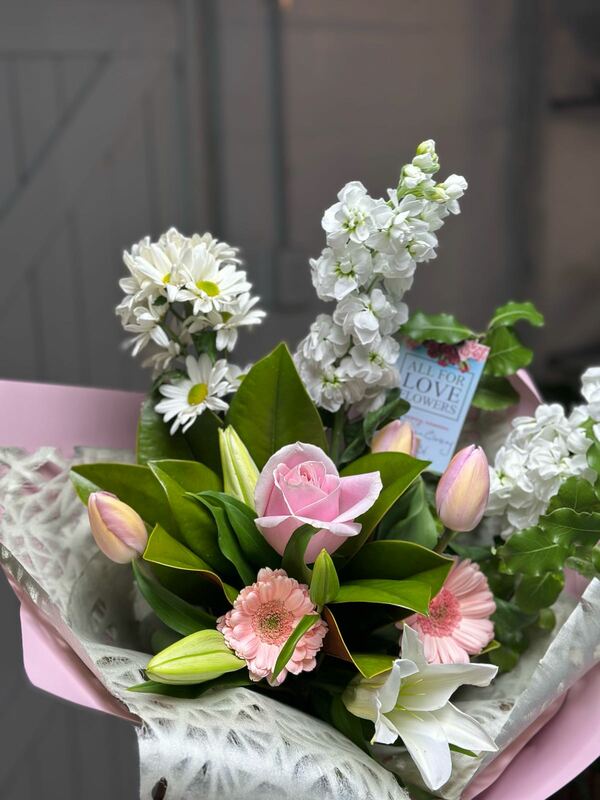 Flowers delivered to customer