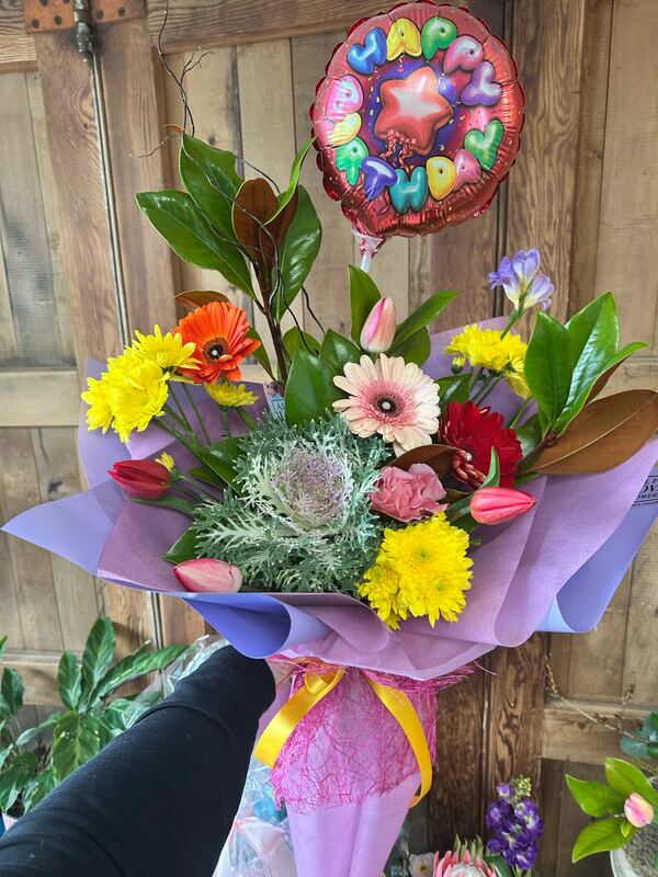 Flowers delivered to customer