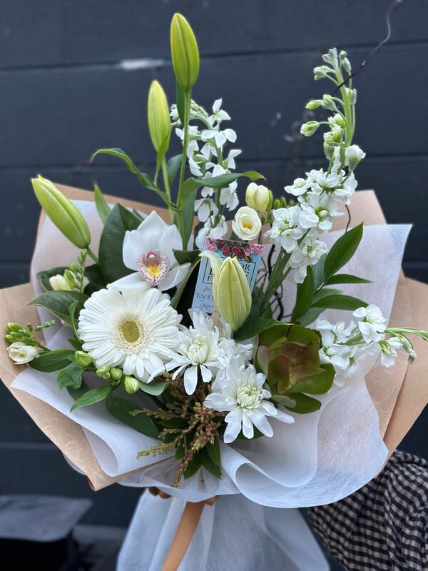 Flowers delivered to customer
