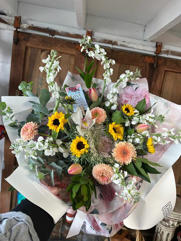 Flowers delivered to customer