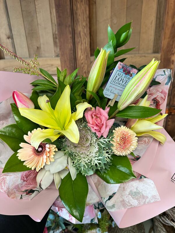 Flowers delivered to customer