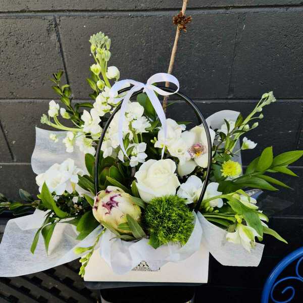 Flowers delivered to customer