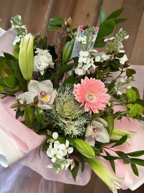 Flowers delivered to customer