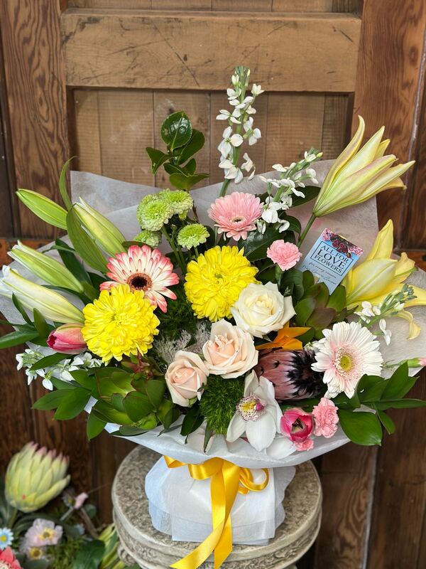 Flowers delivered to customer