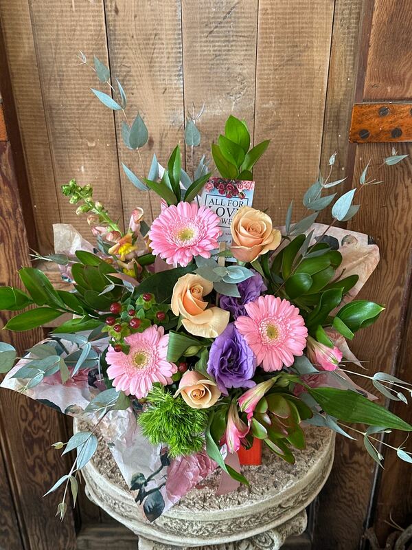 Flowers delivered to customer