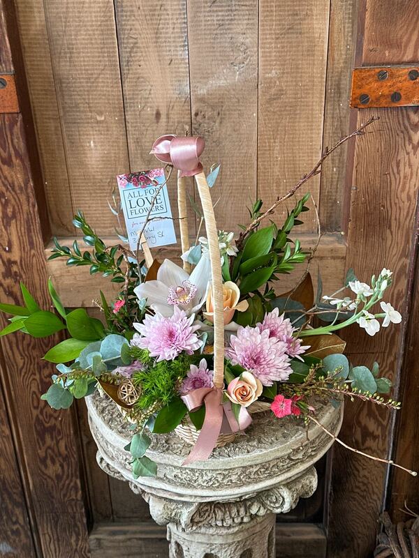 Flowers delivered to customer
