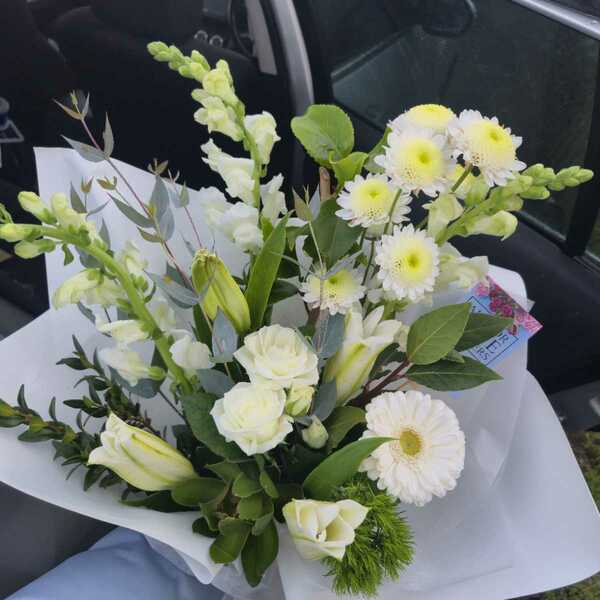 Flowers delivered to customer