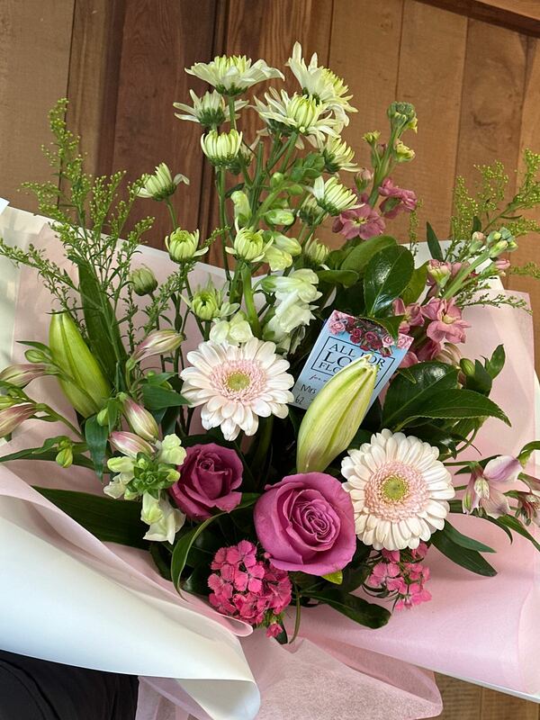 Flowers delivered to customer