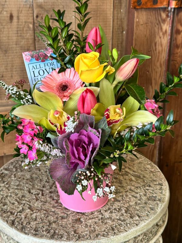 Flowers delivered to customer