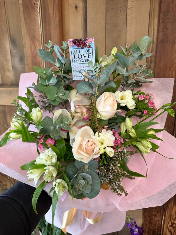 Flowers delivered to customer