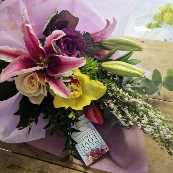 Flowers delivered to customer