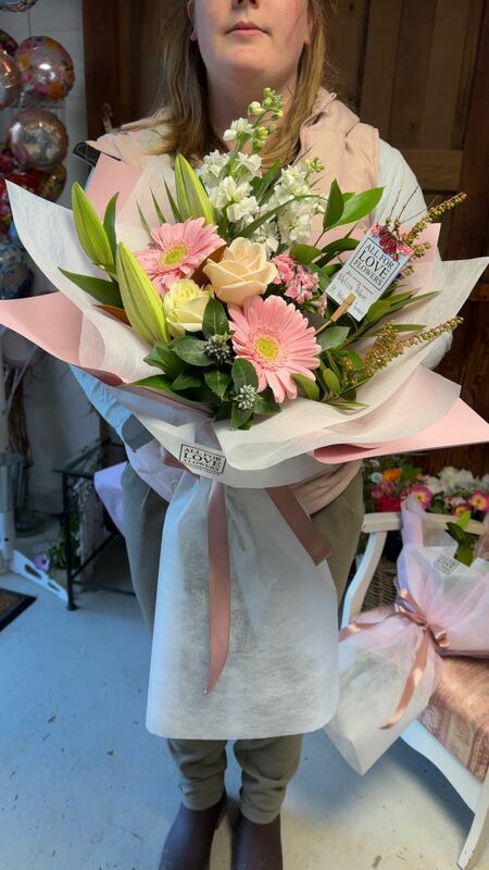 Flowers delivered to customer